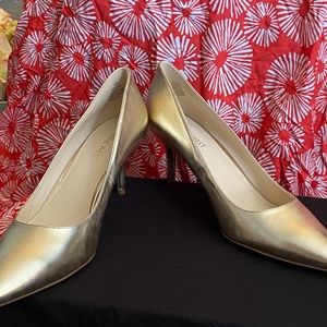 Nine West pumps-size 10
